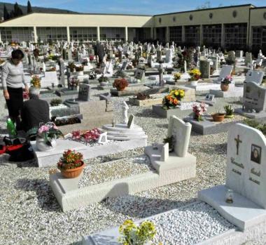 Cimitero, lavori finiti Un terzo ingresso anche su via Nesti