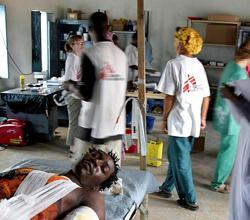 Un "Girotondo" di stelle per Medici senza Frontiere