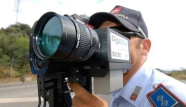 Strade pericolose in città, arrivano i vigili col telelaser