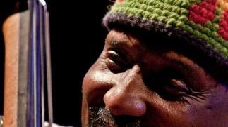 William Parker aprirà domani il festival del jazz