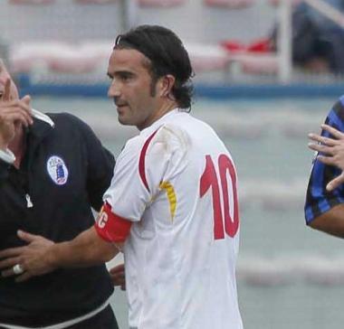 Capitan Clemente grande assente 