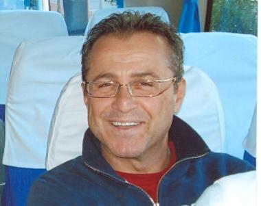 Oggi Alessandro Baggiani compie cinquant'anni. Tantissimi affettuosi auguri dalla moglie Fabiola ...