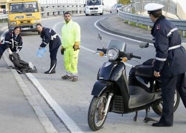 <b>RILIEVI.</b> Eseguiti dalla polizia municipale 