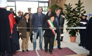 <b>TAGLIO DEL NASTRO </b>Il sindaco Baldi 