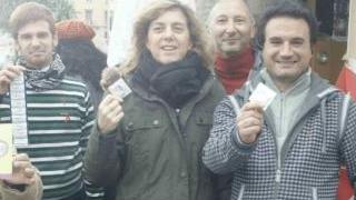 Il camper contro l’Aids l’anno scorso in piazza Cavour