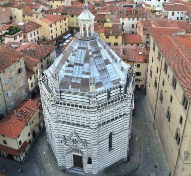 Veduta aerea del battistero di S. Giovanni 
