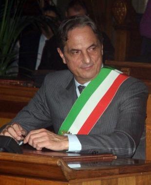 Il sindaco Roberto Cenni ha voluto ringraziare gli inquirenti  