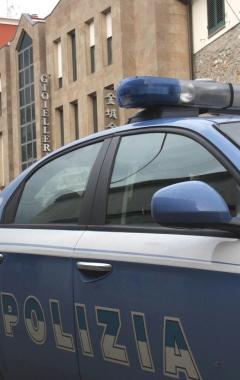 La polizia &egrave; intervenuta su una lite  