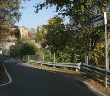 Uno scorcio di via Falcone a Castelnuovo