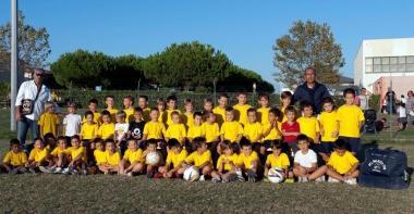 La squadra dei Piccoli Amici 2003 - 2004 - 2005 della polisportiva Palazzaccio 