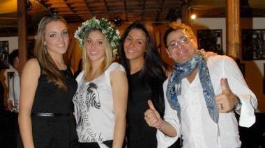 Da sin. Ylenia Giorgi, Rossella Rinaldi, Anna Maria Muntean e il dj Joey