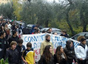 Sale la protesta, occupato il liceo Marconi di San Miniato