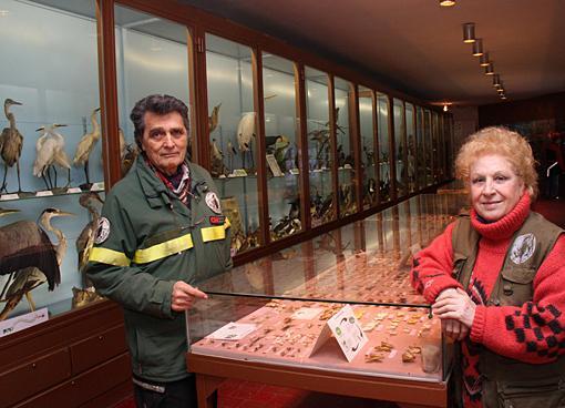 Accusati: Gilberto Tozzi e la moglie Deanna nel centro di Galceti
