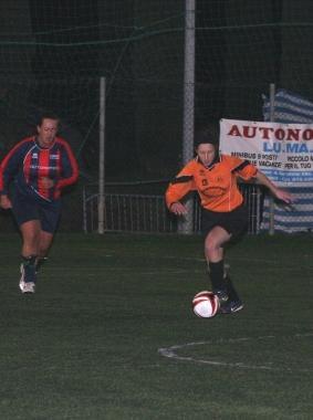 Una partita di calcio a 5 