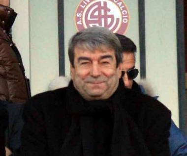 <b>TENSIONE. </b>Il presidente Aldo Spinelli soffre in tribuna donore      