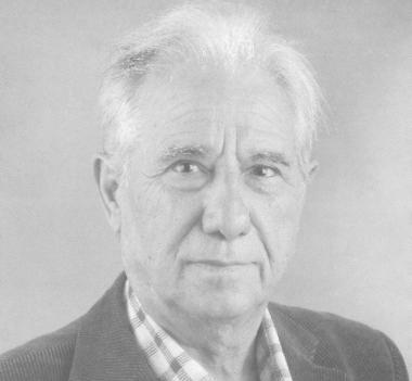 Lo scrittore Beppe Calabretta   