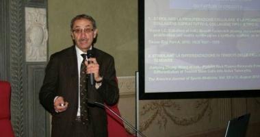 Il professor Castellacci durante il convegno 
