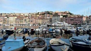 Piano da mille posti barca oltre a case e alberghi
