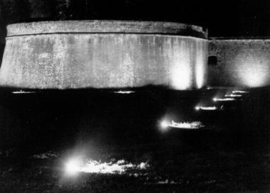 Il paramento delle Mura illuminato 