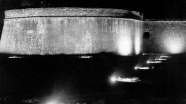 Il paramento delle Mura illuminato