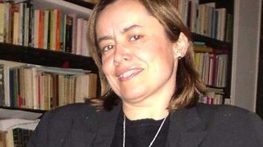 Cecilia Robustelli riceve il premio “Una penna a Pontedera”