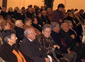 In 153 festeggiano le nozze d'oro col sindaco insieme alle famiglie