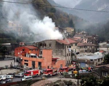 Il complesso di via Guelfa interessato dal rogo 