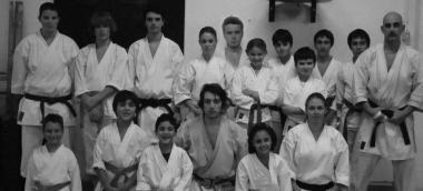 Foto di gruppo per gli atleti della Samurai Karate di Viareggio 