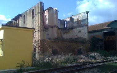 Il muro franato 