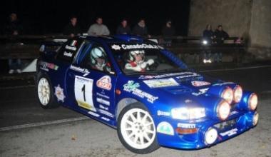 Tobia Cavallini alla guida della Subaru Impreza Wrc modello&nbsp;99 con la quale sar&agrave; al via del rally Ronde della Fettunta sulla strade della Valdelsa senese 