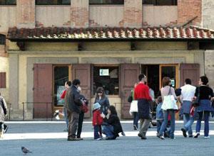 Addio all'Apt, non alle informazioni