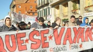 Un momento del corteo