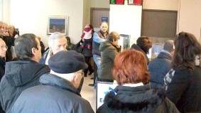 <b>CODE.</b> La fila da Equitalia