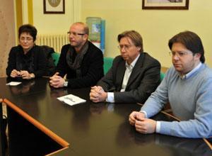 Paralizzati dai tagli del governo