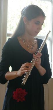 Giulia Matteucci con il suo flauto 