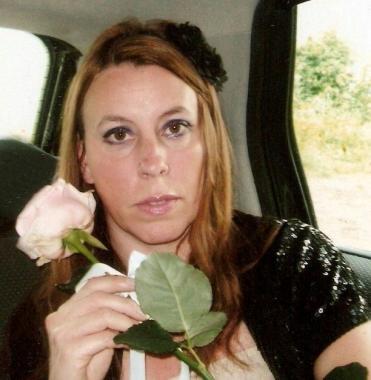 Muore giovane madre di tre figli