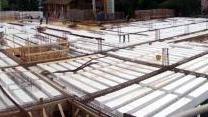 Cantieri fermi pagamenti in ritardo: in crisi il settore edile