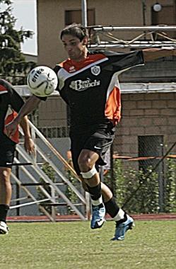 Il bomber Mariani, a segno anche ieri      