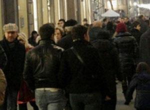 Rissa in piazza, ferito un ragazzo