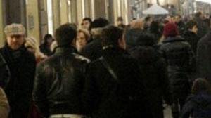 Rissa in piazza, ferito un ragazzo