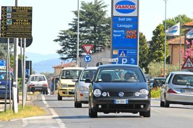Ricoverate madre e figlia travolte da un'auto sulle strisce