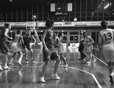 Una fase della partita tra Ducato e Venezia (foto Vasco Favilla)        