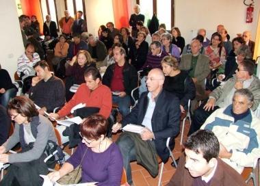 Una affollata assemblea del percorso partecipato su Baratti