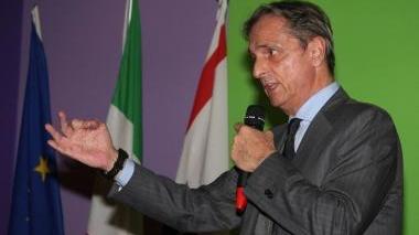 Il sindaco Roberto Cenni