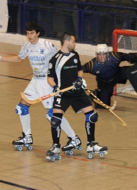 <b>DERBY</b> Salvadori in area nel match di sabato scorso contro il Prato     