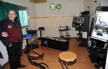 "Rapito" dai ladri di slot machine