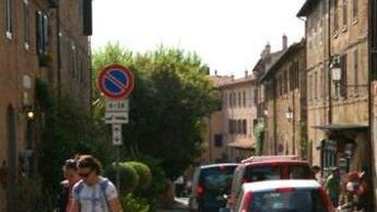 Traffico a Bolgheri