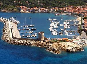 Da Portofino all'Elba a caccia di posti barca