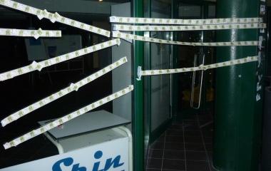 Banconote false e monete di cioccolato al Pin