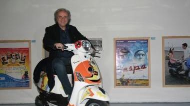 Jerry Calà nella foto a sinistra